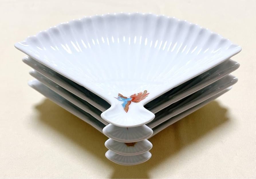 希少　美術有田焼　深川製磁　金彩親子亀　扇舞　吉祥鳳凰　錦竹文　扇型高台皿4枚② Amazon.co.jp: 美術有田焼 深川製磁 金彩親子亀 扇舞 吉祥鳳凰